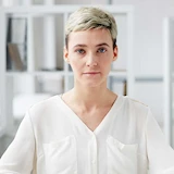 Sarah Lynch